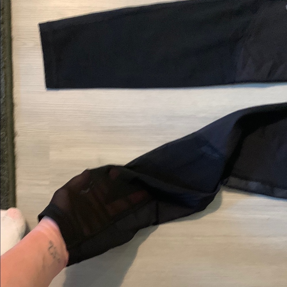 Just Live Black and Gray Leggings - Picture 4 of 5